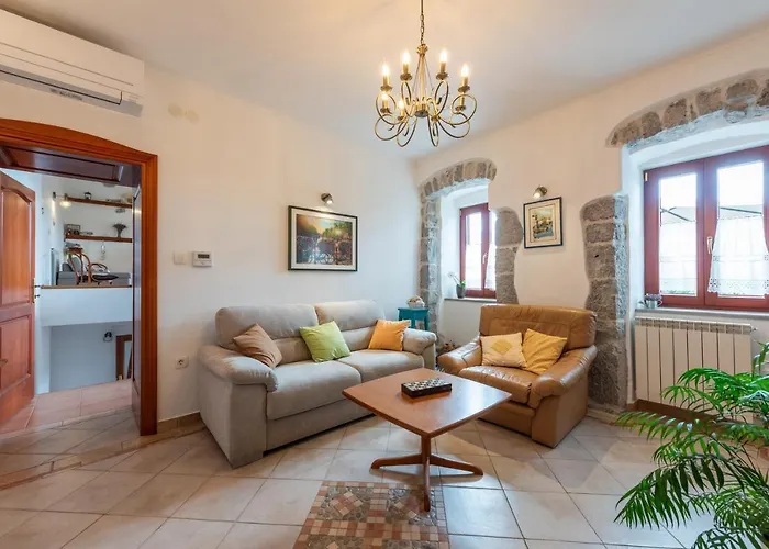 Feriehus Mima, Kuca Za Odmor Jurdani