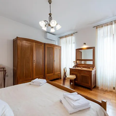 Ferienhaus Mima, Kuca Za Odmor