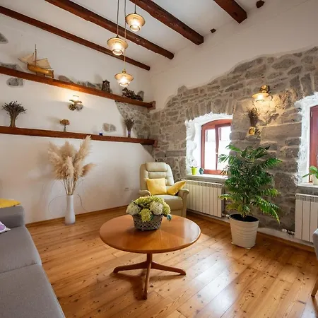 Ferienhaus Mima, Kuca Za Odmor Jurdani