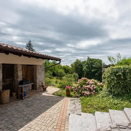 Mima, Kuca Za Odmor Ferienhaus Jurdani