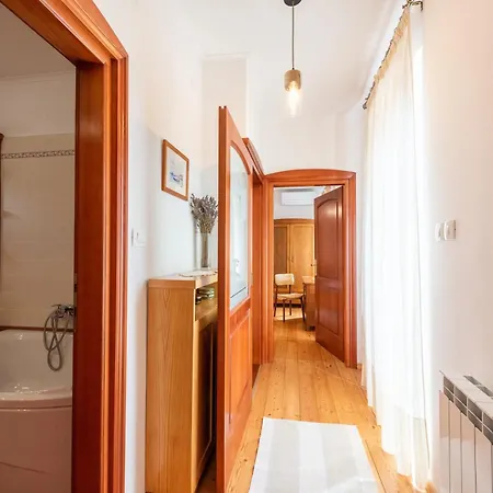 Mima, Kuca Za Odmor * Jurdani