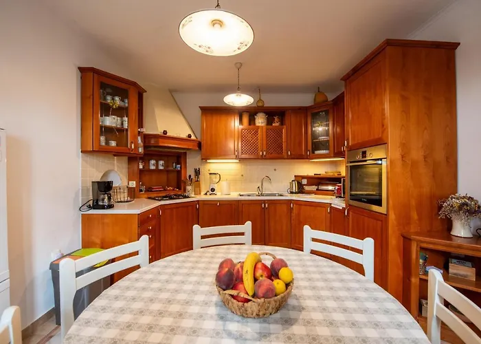 Сasa de vacaciones Mima, Kuca Za Odmor *