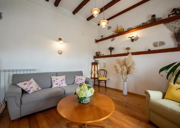 Сasa de vacaciones Mima, Kuca Za Odmor Jurdani