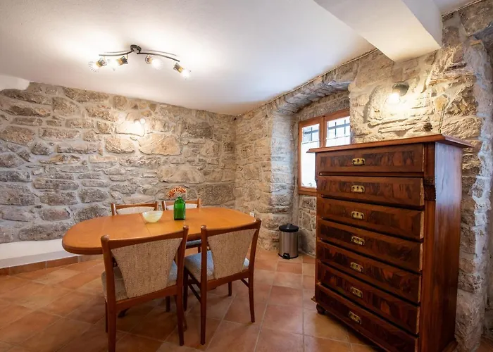 Mima, Kuca Za Odmor * Jurdani