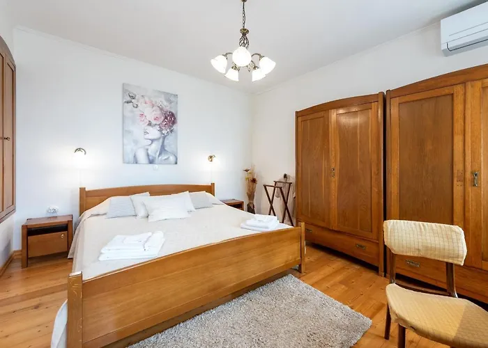 Mima, Kuca Za Odmor *