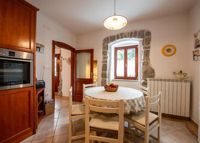 Сasa de vacaciones Mima, Kuca Za Odmor Jurdani