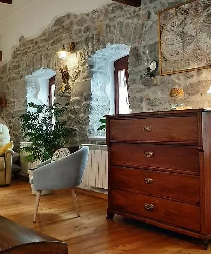 Mima, Kuca Za Odmor Сasa de vacaciones Jurdani