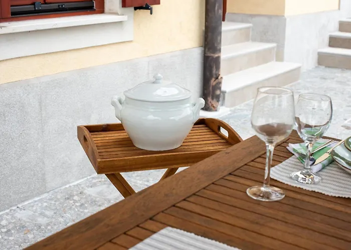 Mima, Kuca Za Odmor *